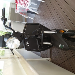 Vend scooter électrique