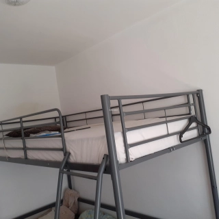 Lit cigognes en bon état +matelas Lit cigognes en bon état +matelas