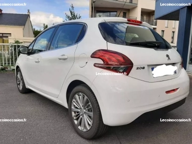 Peugeot 208 Peugeot 208