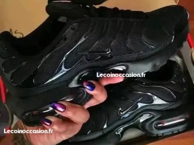 paires de baskets paires de baskets