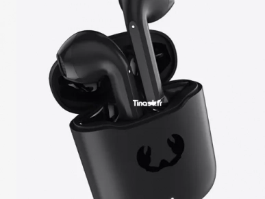 earbuds   Bluetooth