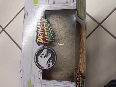 Primal Hatch Jurassic World