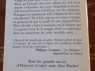 Livre "Dans les bois"