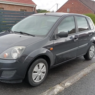 Ford Fiesta en très bon état