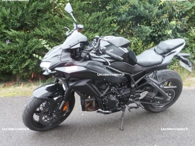 Kawasaki z1000 h2 noir 2020