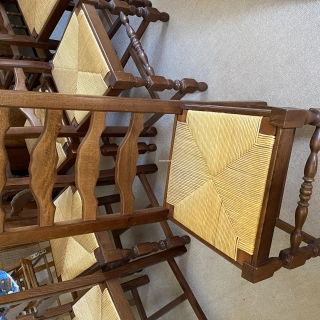 Vend chaises en bois et paille Vend chaises en bois et paille