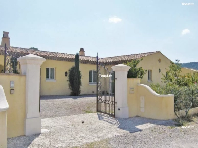 Cette luxueuse villa est une très belle location de vacance Cette luxueuse villa est une très belle location de vacance