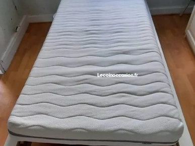 lits avec matelas  90 x 200