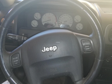Vend jeep cherokee