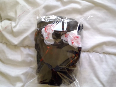 6€ Serre tête voile bloody