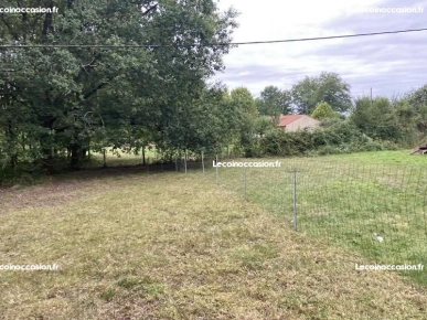 Terrain 3 173 m² Creysse Terrain 3 173 m² Creysse