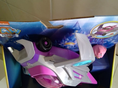 skye manta ray vehicule (Nickeledeon)