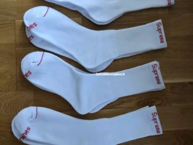 quatre paires chaussettes neuves suprême taille standard