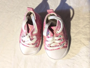 Chaussures Roses Paris Monument Tour Eiffel Cœurs Fermeture Lacet