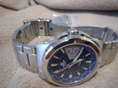 montre Casio édifice argent montre Casio édifice argent