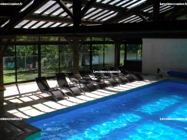 Gîte de groupe-piscine couverte chauffée Gîte de groupe-piscine couverte chauffée