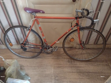 Vélo Peugeot des années 70 80 vintage très bon état comme neuf av Vélo Peugeot des années 70 80 vintage très bon état comme neuf av