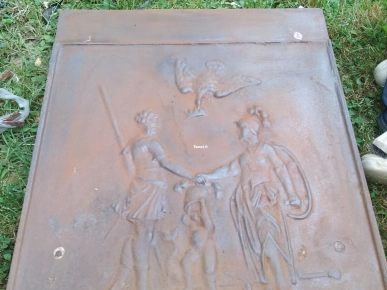 Récupérateur de chaleur Plaque décor en fonte pour cheminée Récupérateur de chaleur Plaque décor en fonte pour cheminée