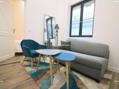 SUPER APPARTEMENT DE 2 PIÈCES 22 M² DISPONIBLE SUPER APPARTEMENT DE 2 PIÈCES 22 M² DISPONIBLE