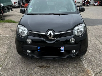 Renault Twingo en très bon état avec boîte automatique Renault Twingo en très bon état avec boîte automatique