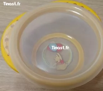 10€ ASSIETTE NUK WINNIE L’OURSON + COUVERCLE 10€ ASSIETTE NUK WINNIE L’OURSON + COUVERCLE