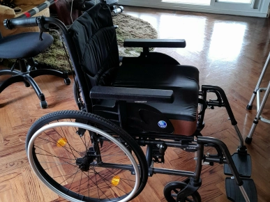 Vends fauteuil roulant