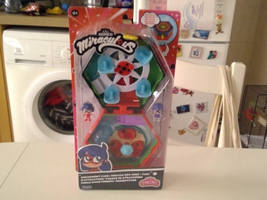 18€ Parc d'attractions Miraculous (Zag Chibi)