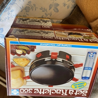 Fours raclettes, service potage Fours raclettes, service potage