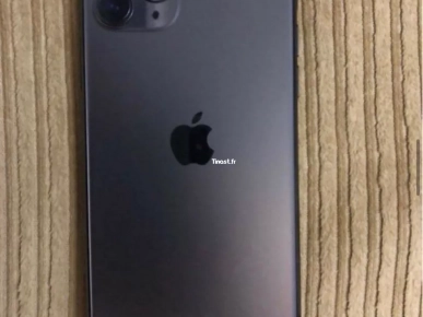 iPhone 11 Pro Max urgent (Lyon) iPhone 11 Pro Max urgent (Lyon)