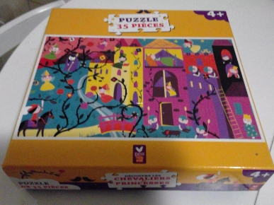 7€ DECOUVRE LES CHEVALIERS ET PRINCESSES 7€ DECOUVRE LES CHEVALIERS ET PRINCESSES