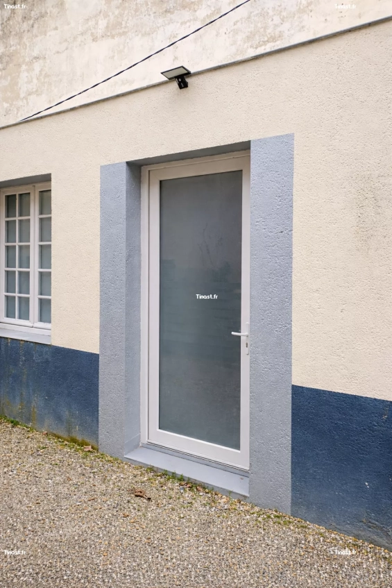 GARAGE / GARDE MEUBLE