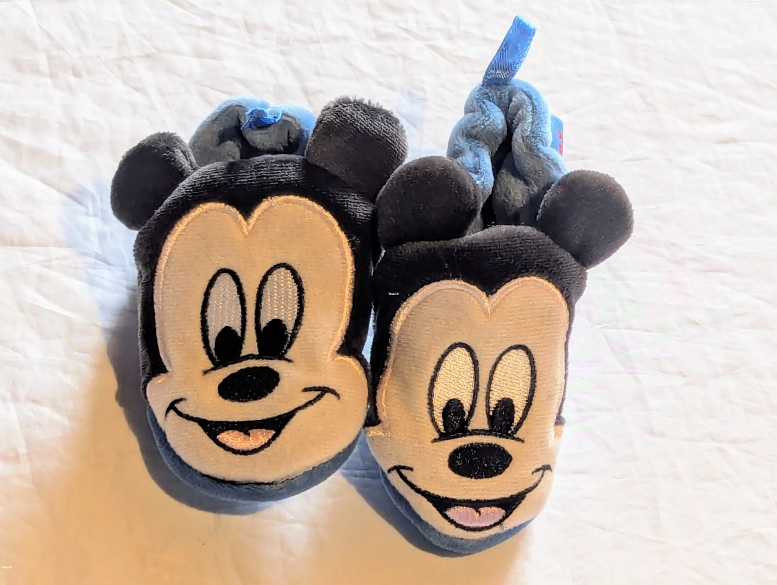 Chaussons Pantoufles Disney Bleues Enfilables Tête Visage Mickey