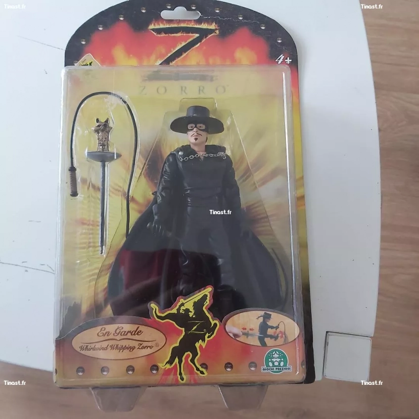 Zorro (Giochi Preziosi) TARIF 27€ Dès 5 ans. Figurine 17 cm avec