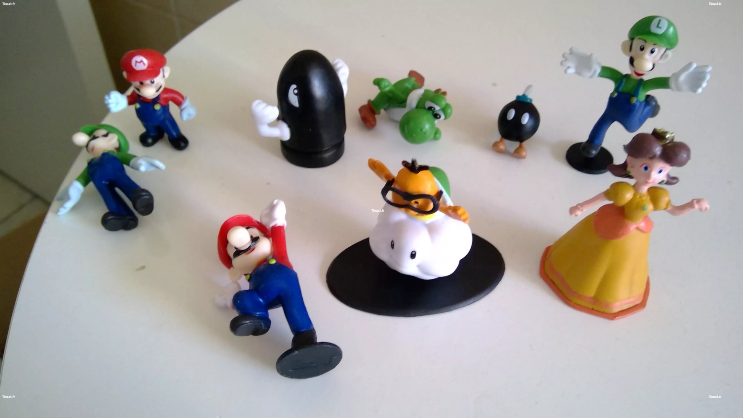 16€ LOT FIGURINES SUPER MARIO