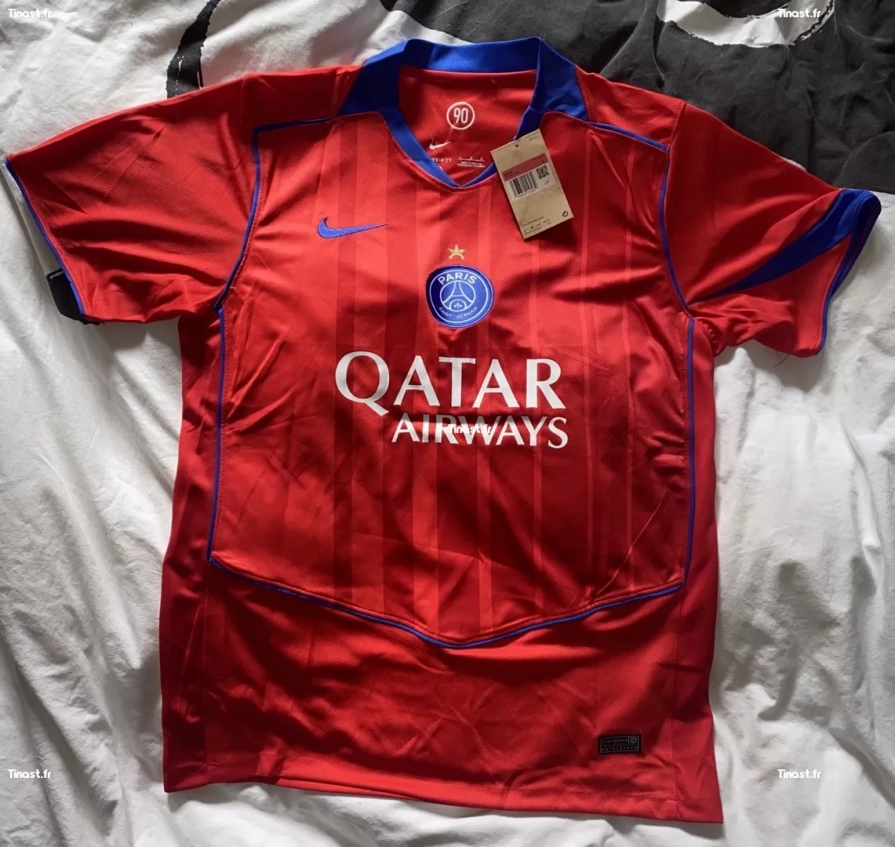 maillot third rouge nike - PSG -  2025/26 homme - taille M - 70e