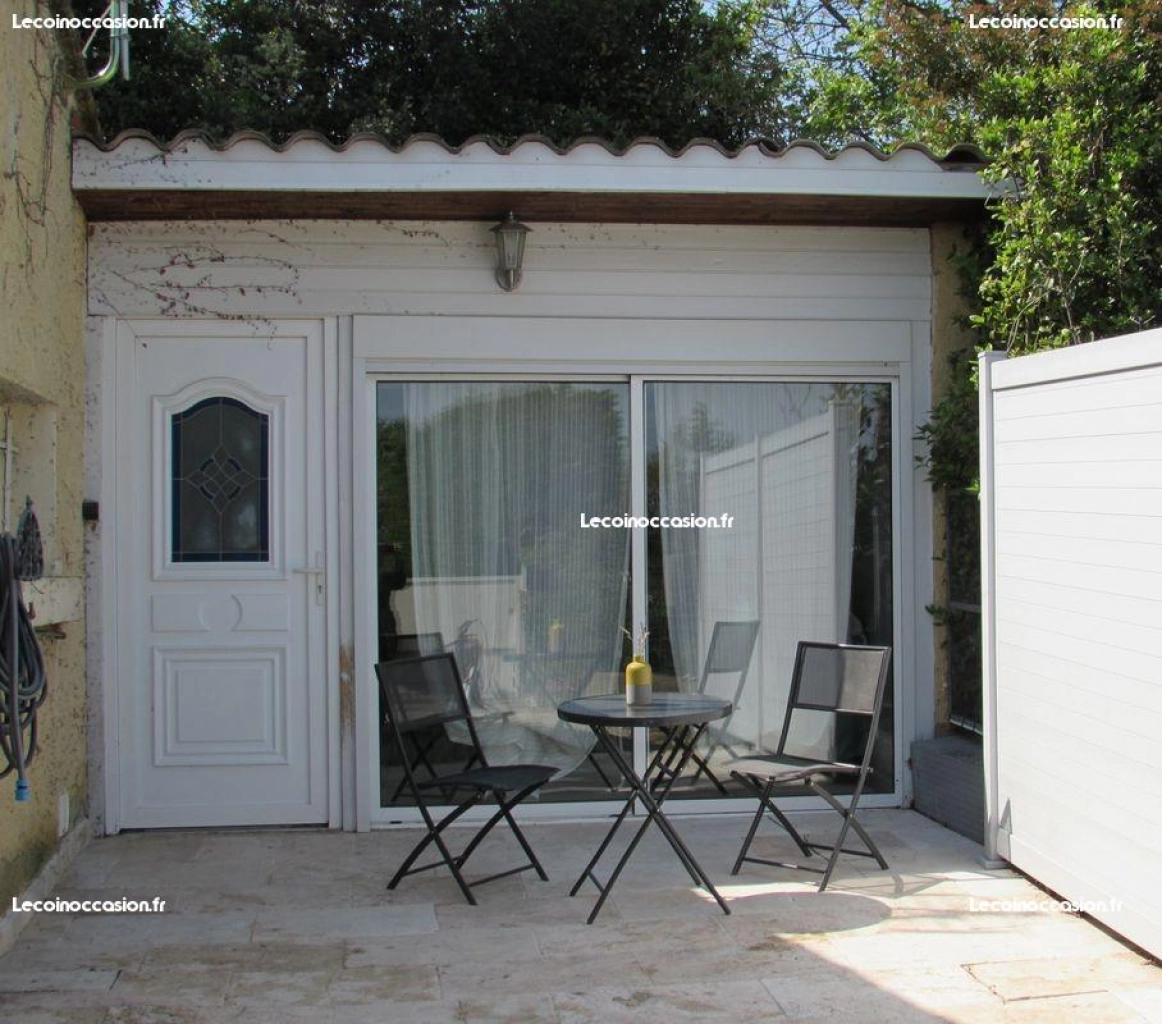 Joli T1 en Provence avec terrasse, piscine et jardin
