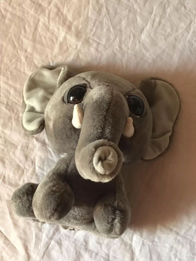 Petit Eléphanteau Gris Foncé Gros Yeux Animal Savane Peluche