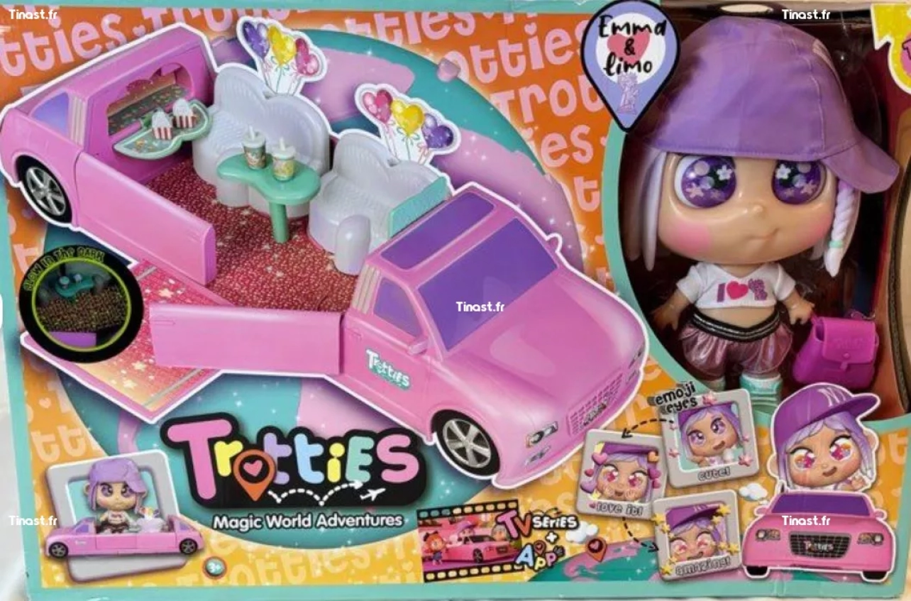 57€ Trotties Emma avec limousine (Giochi Preziosi.)