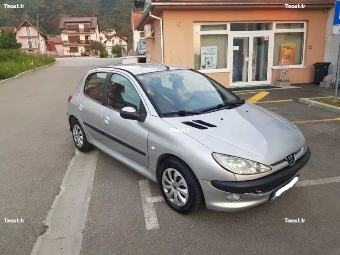 Peugeot 206