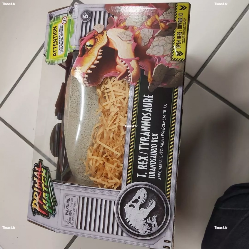 Primal Hatch Jurassic World