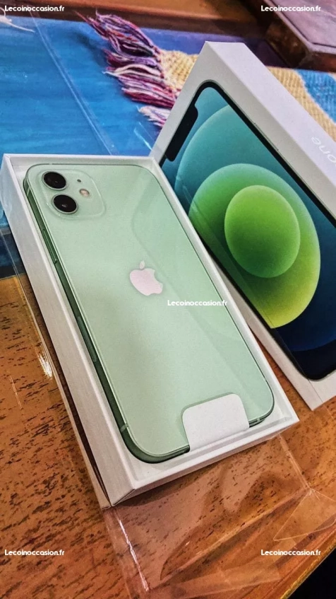 IPhone 12 très bonne état