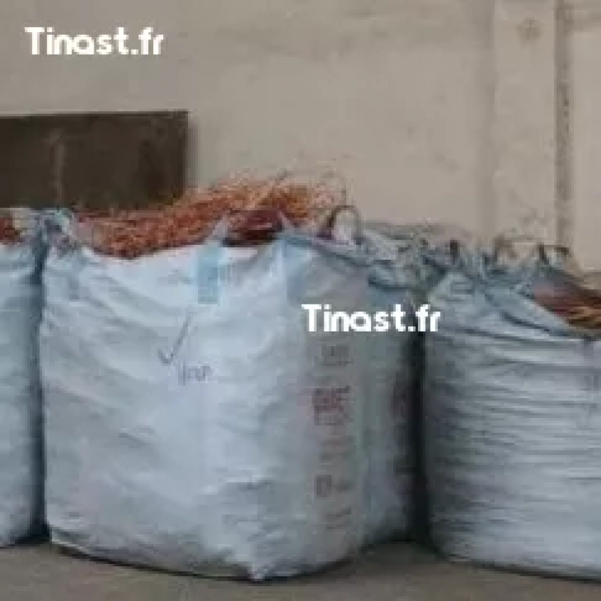 câble de cuivre dénudé