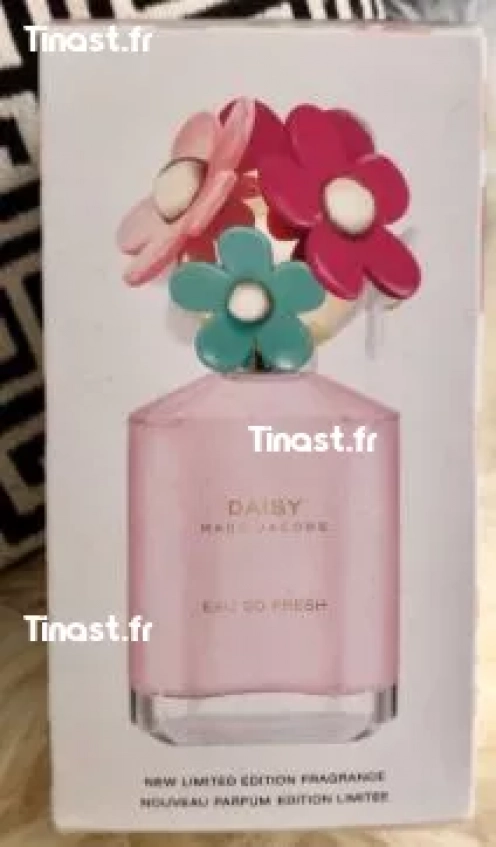 55€ DAISY EAU