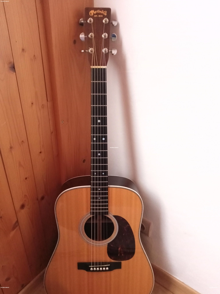 Guitare Martin HD28