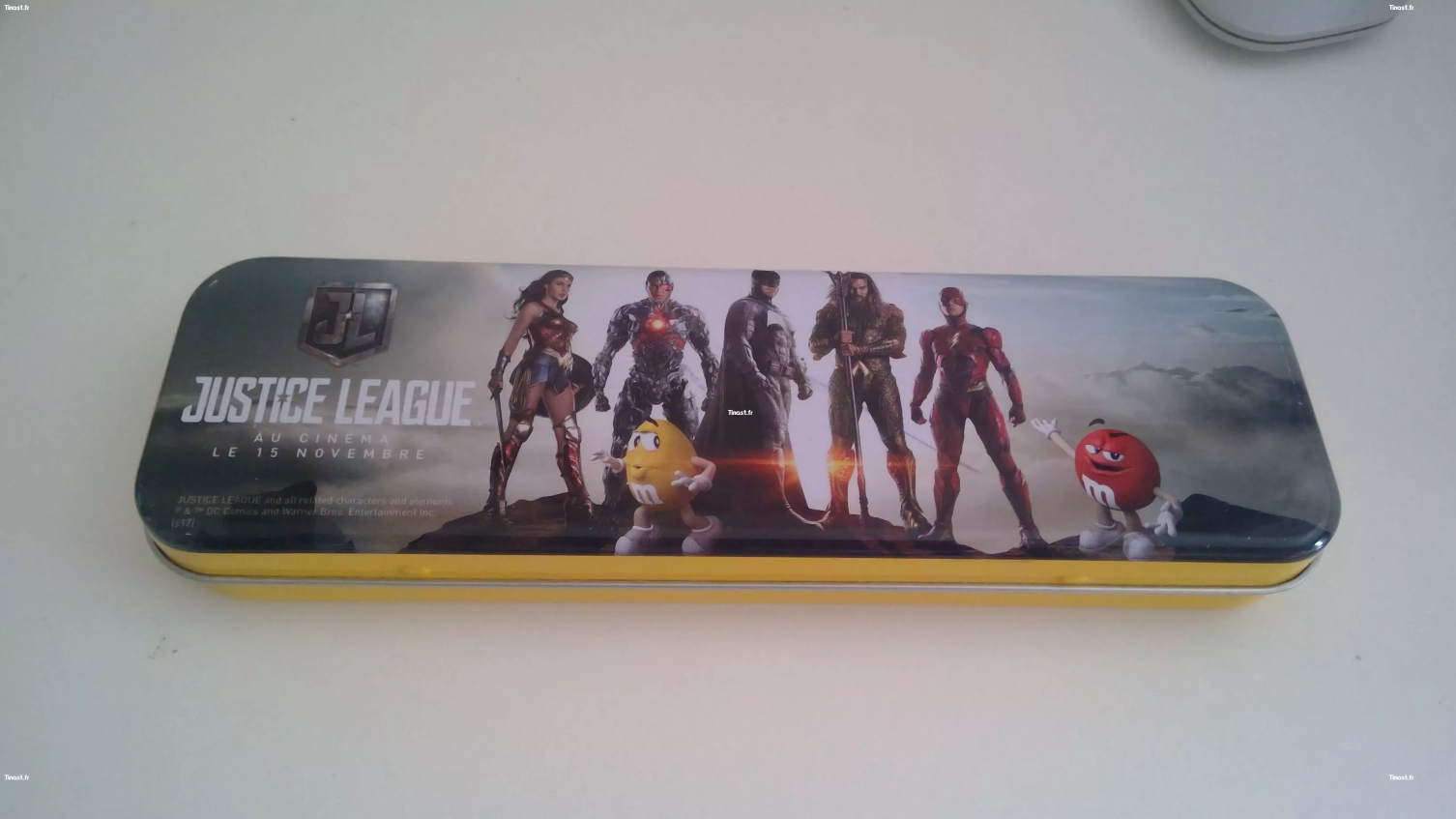 9€ BOITE A CRAYONS JUSTICE LEAGUE