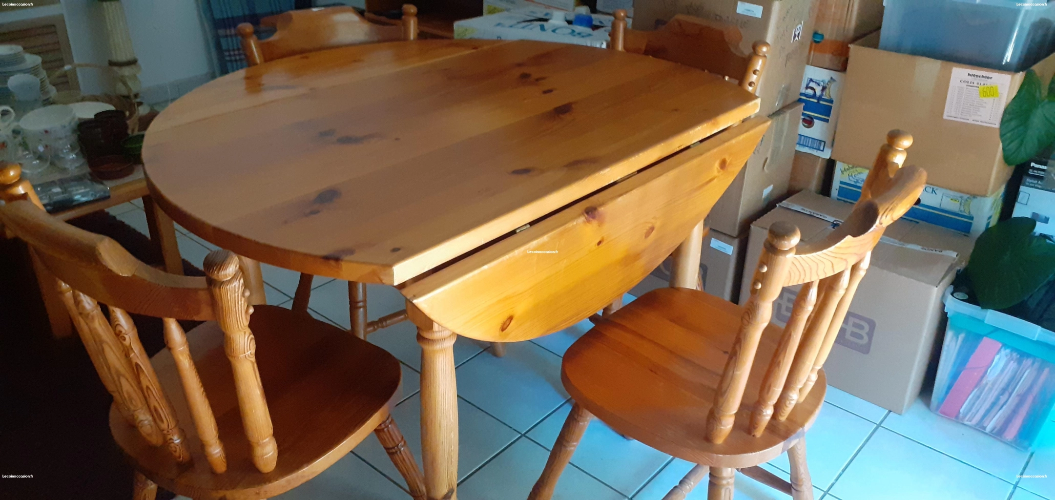 Table+ 4 chaises en pin
