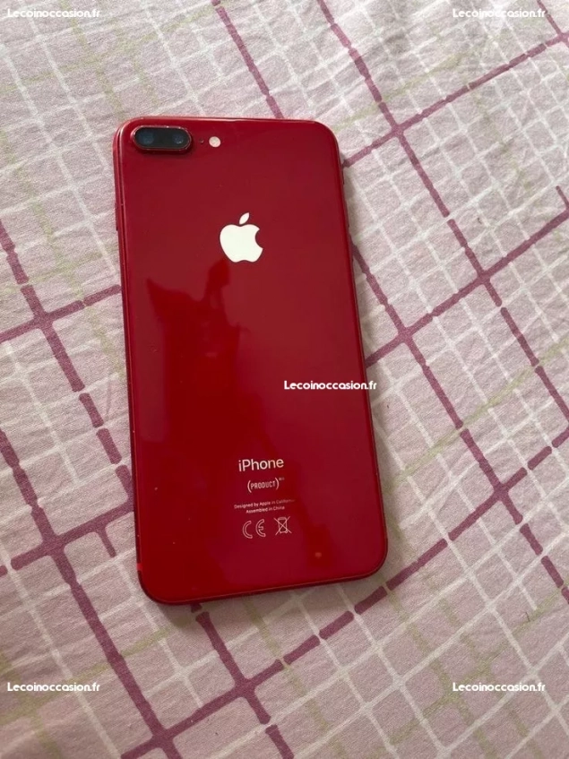 iPhone 8 Plus rouge 64 GB
