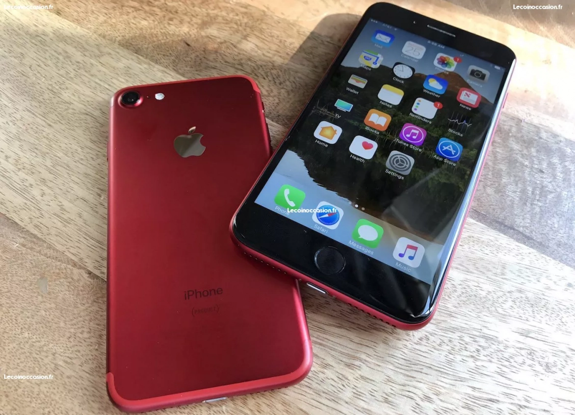 iPhone 7 avec facture, garantie et accessoires neufs