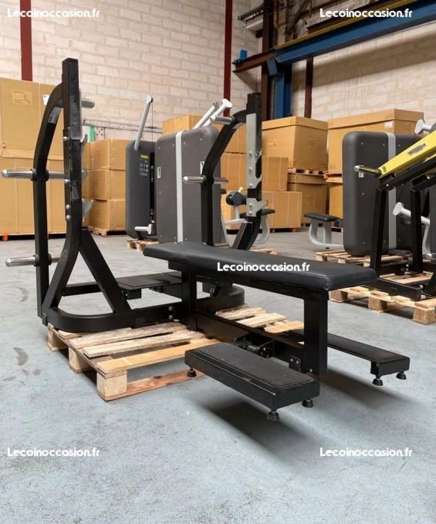 Musculation | Olympic Flat Bench / Banc développé couché Pure Strength Technogym PG07 Occasion