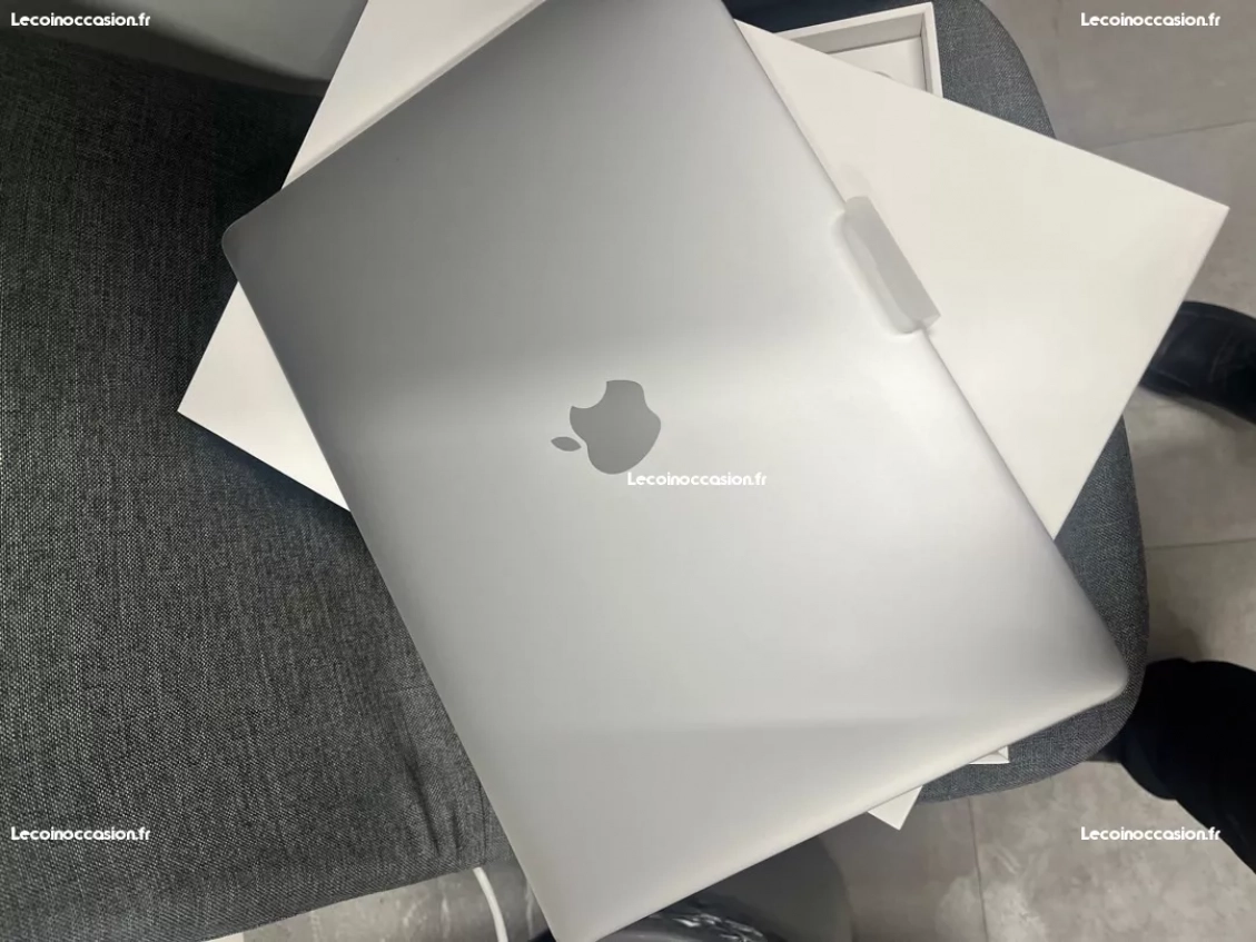 MacBook Air M1